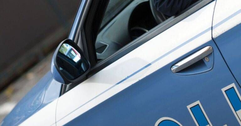 Como, strappa la collana a un’anziana, arrestati tre giovani dopo la fuga Como arrestati tre giovani