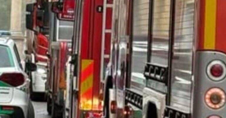 Rho, incendio in una farmacia in pieno centro Rho incendio